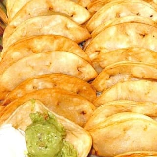 32 Tacos
